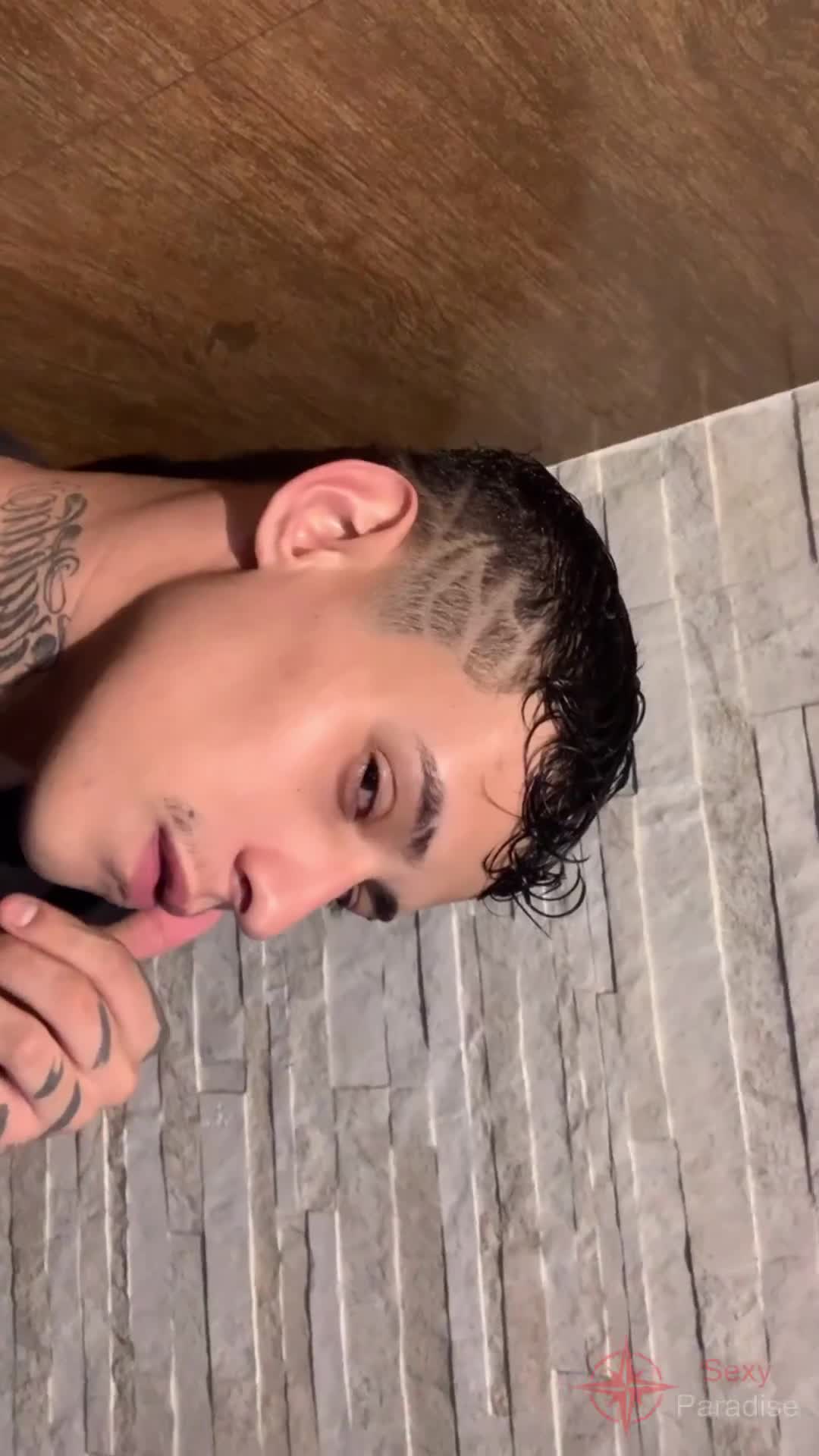 Thumbnail do vídeo 1